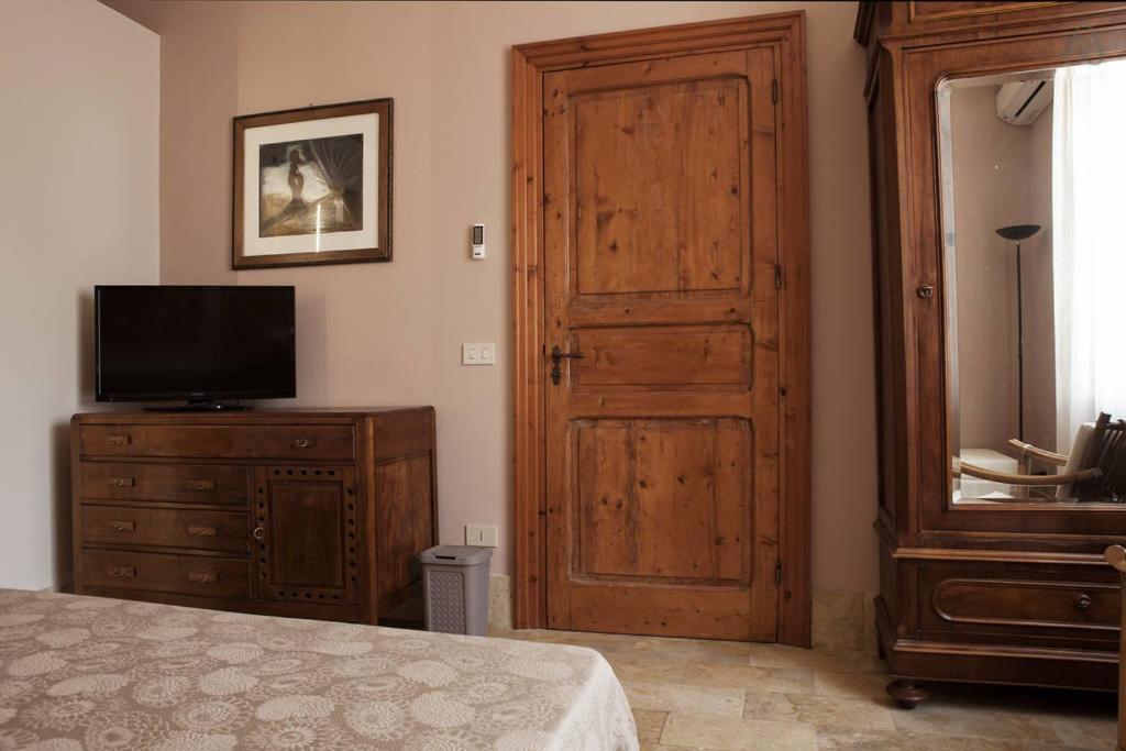 Bed and Breakfast Casale Alma Marsala Habitación foto